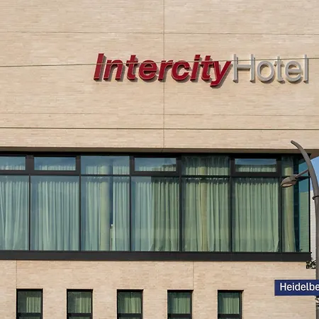 Intercityhotel Szálloda 4*