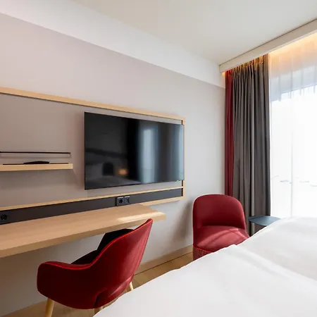 Szálloda Intercityhotel 4*